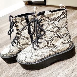H&M Snake Skin Platform Boots size 5
